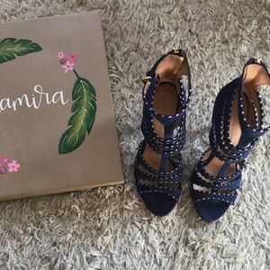 Strapped edgy high heel sandals 🤟🏼